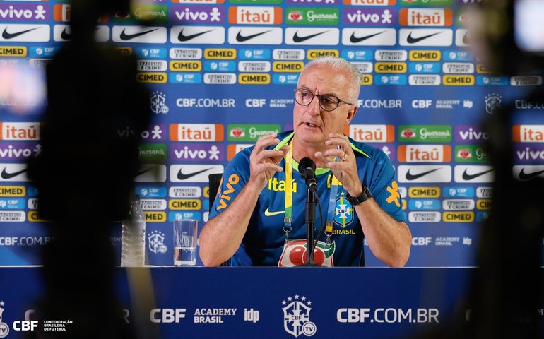 Dorival Júnior quer a seleção atuando bem independente do adversário