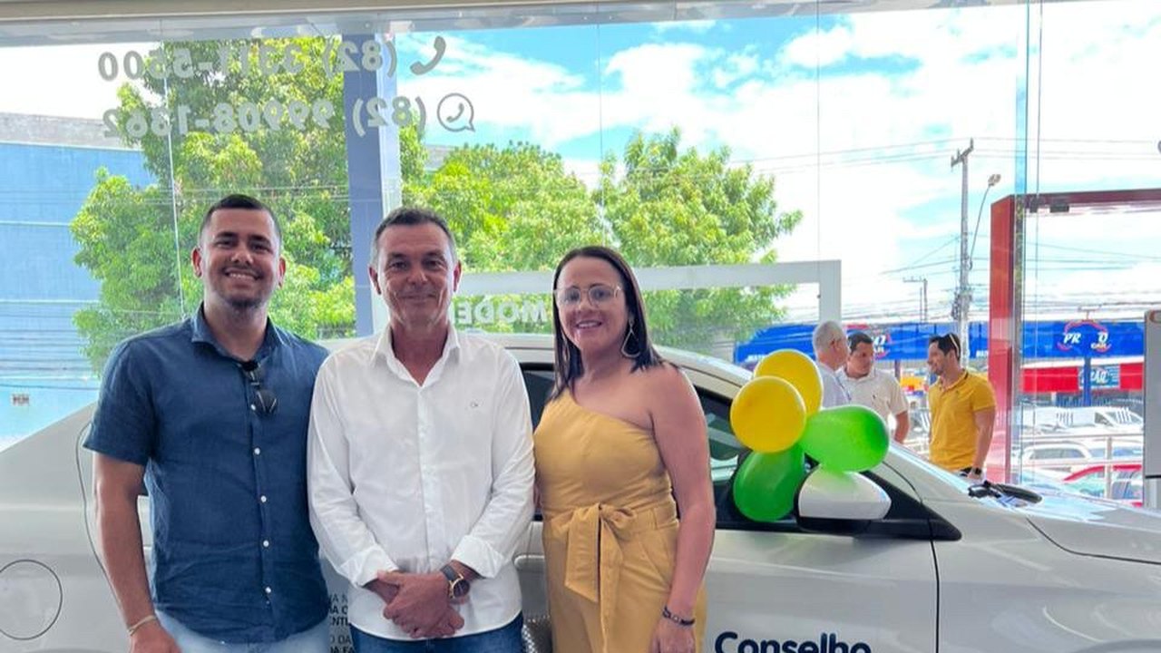 Município de Anadia recebe novo automóvel 0km para o conselho tutelar