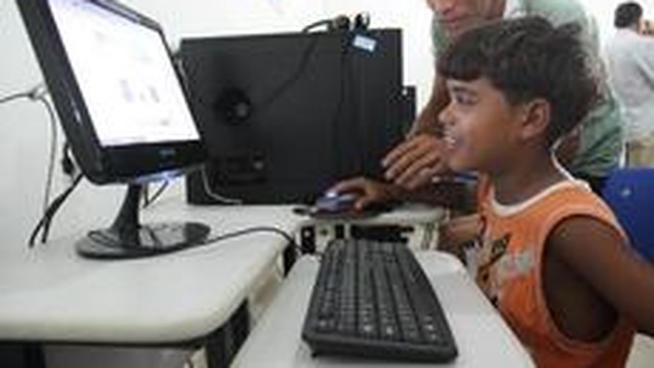 Povoado Quitunde recebe telecentro do Governo de Alagoas