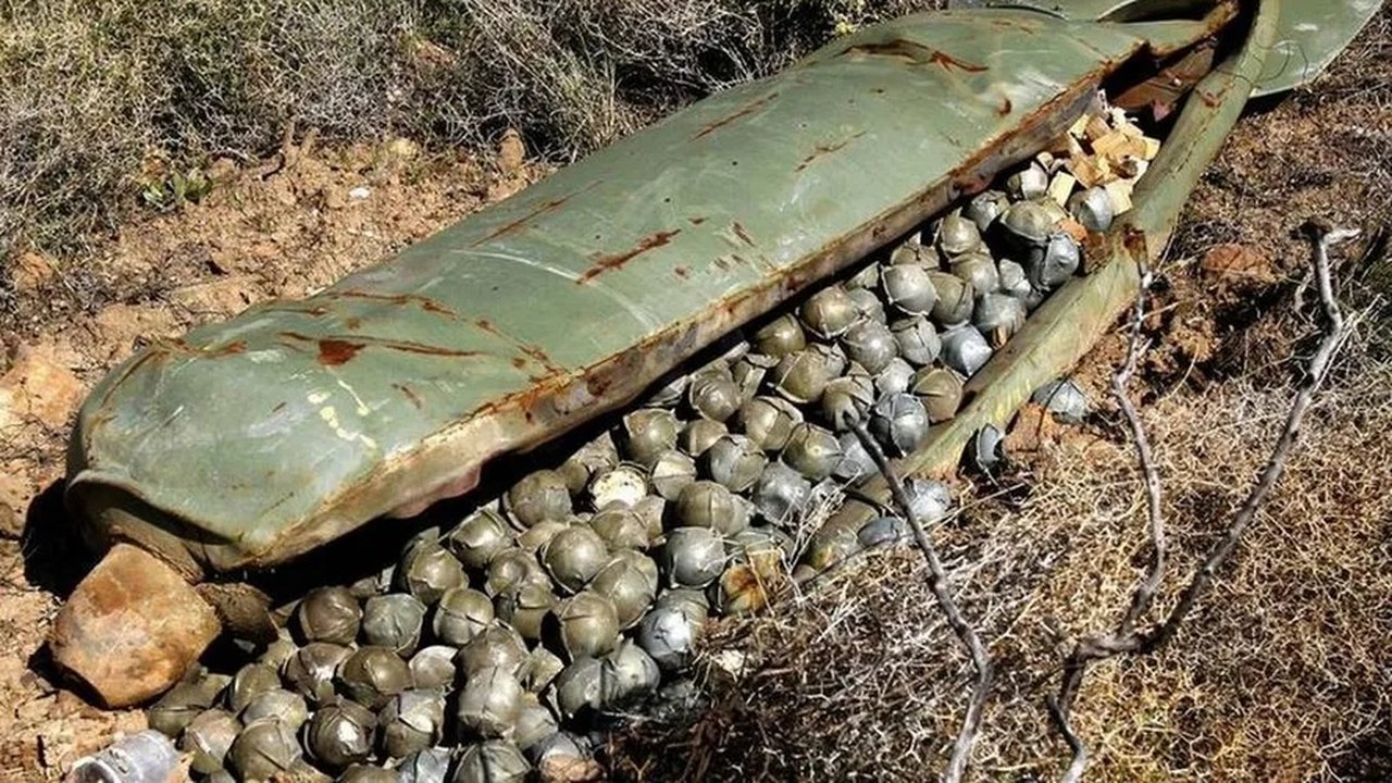 Bombas de fragmentação deixaram mais de 900 mortos ou feridos na Ucrânia em 2022