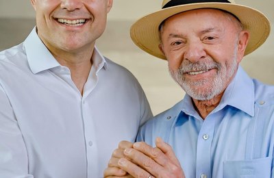 Renan Filho grava guia eleitoral com Lula em Brasília e diz estar mais preparado para governar Alagoas