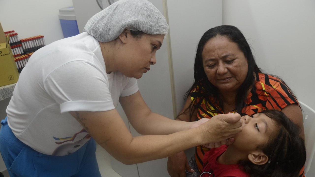 Pediatra da Sesau reforça importância de manter o Calendário Vacinal Infantil atualizado