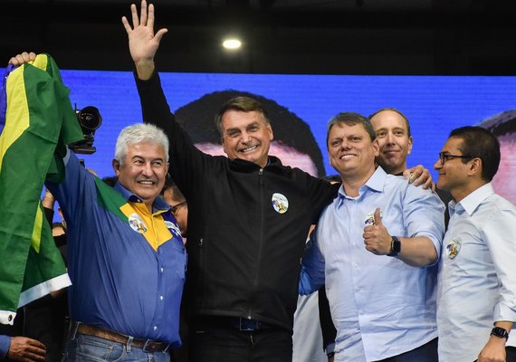 Partido Republicanos oficializa apoio à candidatura de Jair Bolsonaro