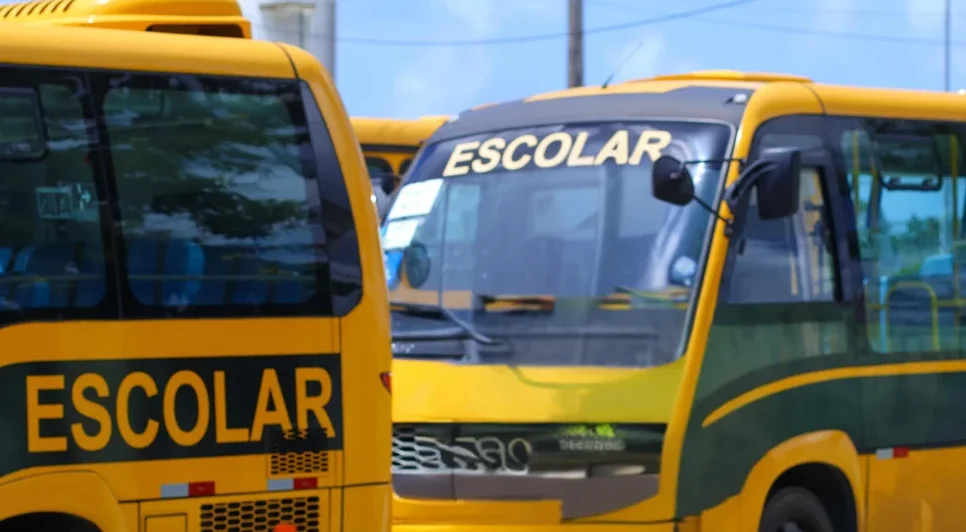 MPAL e Gaeco investigam possíveis fraudes em contratos de veículos destinados ao transporte escolar de Pilar. - Foto: Reprodução
