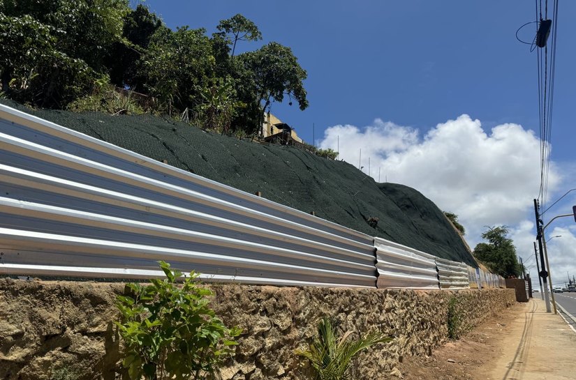 Infraestrutura avança com obras simultâneas em encostas de diversas regiões