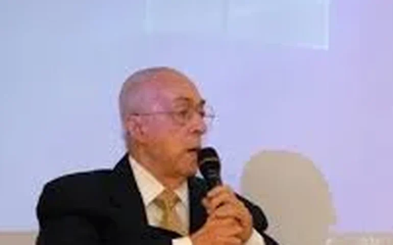 Pediatra Milton Hênio é internado em UTI após cirurgia cerebral em Maceió