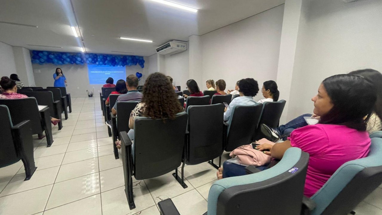 Novembro Azul: capacitação aborda atenção integral à saúde do homem