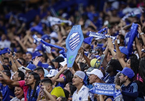 Cruzeiro rebaixa o CSA após virada arrasadora
