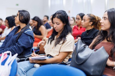 Programa Primeiro Emprego abre novas inscrições