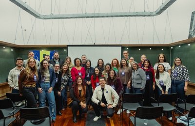 Dia Nacional do Voluntariado: Curitiba recebe encontro de empresas e voluntários nesta terça (18)