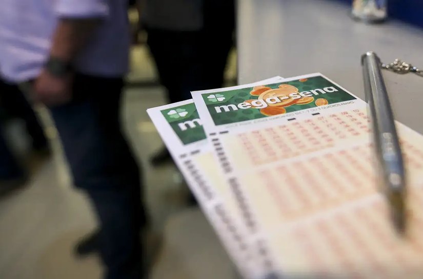 Mega-Sena acumula e prêmio vai para R$ 32 milhões