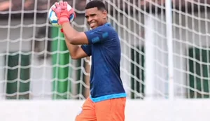 Pedro Ariel brilha na Copinha, garante empate do CSA e homenageia pai assassinado por torcida rival