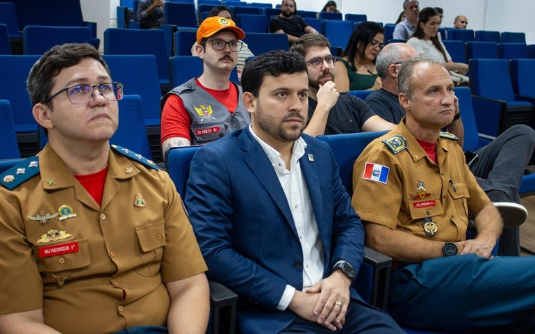 Juceal e parceiros orientam sobre licenciamento e digitalização de processos