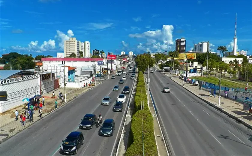 Grávida de nove meses está entre as vítimas de acidente na Fernandes Lima