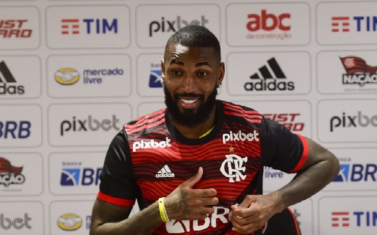 Gerson nega fracasso na França e celebra volta ao Flamengo: ‘De volta para casa’