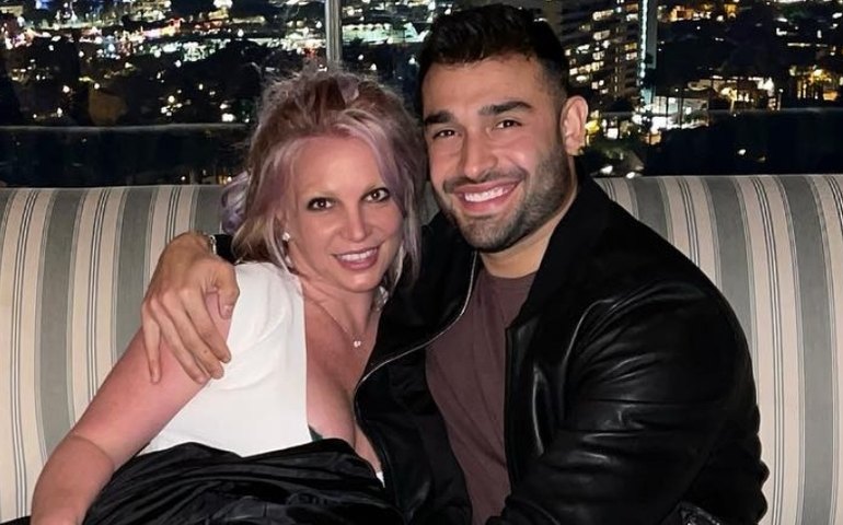Ex de Britney Spears tentou invadir quarto onde ela estava, diz segurança