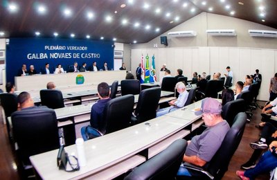 População participa de audiência na Câmara de Maceió para construir LOA 2026