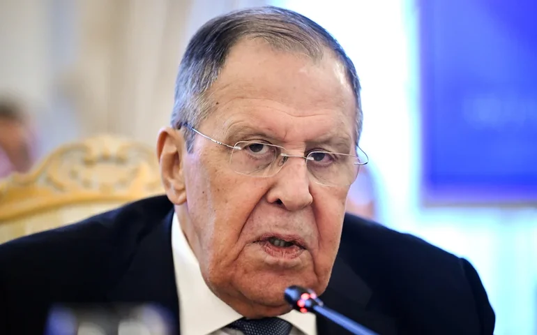 'Otan não está em seu melhor momento', afirma Lavrov
