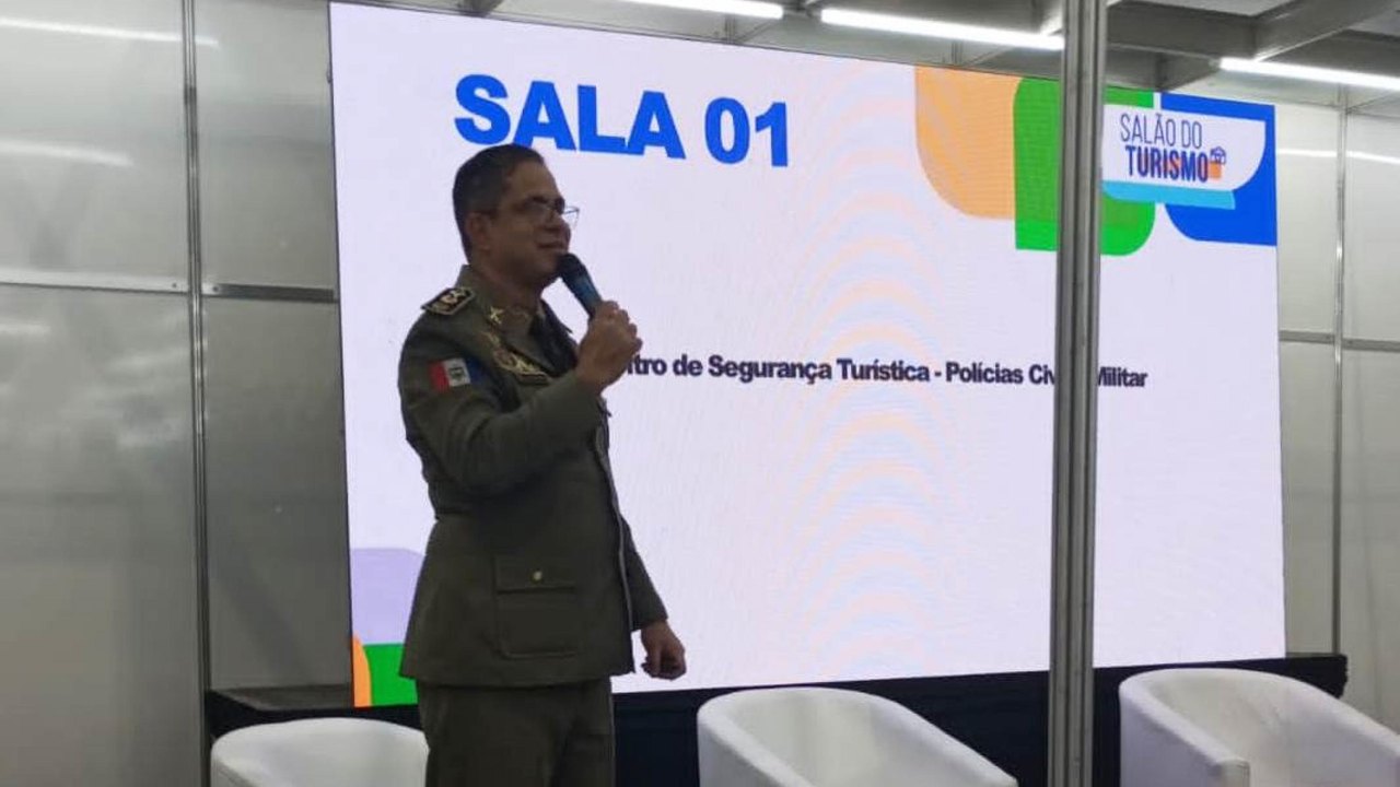 PM de Alagoas expõe boas práticas de policiamento no Salão do Turismo no RJ