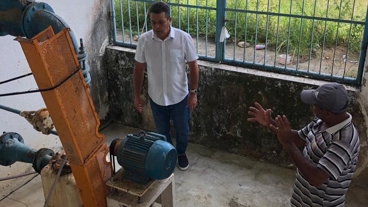 Prefeito de Branquinha vistoria instalações do sistema de abastecimento de água