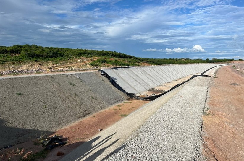 Lula e Waldez encerram Caminho das Águas com entrega de obras estratégicas no Nordeste