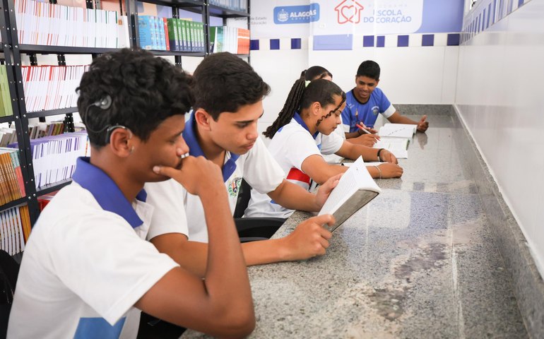 Escolas de ensino integral terão ampliação de oferta de cursos profissionalizantes