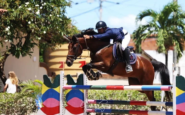 Atletas do hipismo disputam título do Campeonato Cearense 2026 em provas realizadas no Centro Hípico JLP