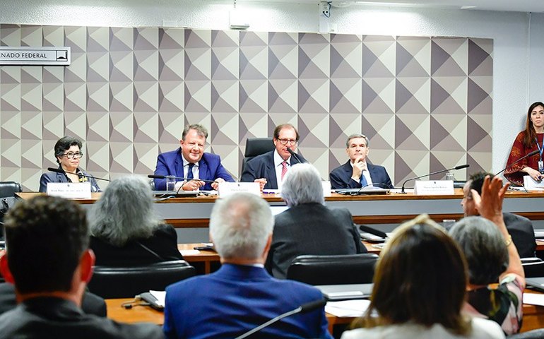 Instalada comissão de juristas para atualizar o Código Civil