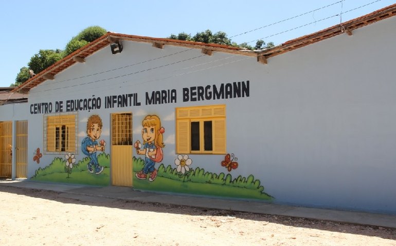 Moradores da Baixa Grande recebem creche modernizada e ampliada em Arapiraca