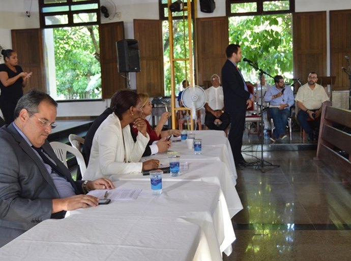Documento com cobrança de moradores do Pinheiro será levado por vereadores às autoridades