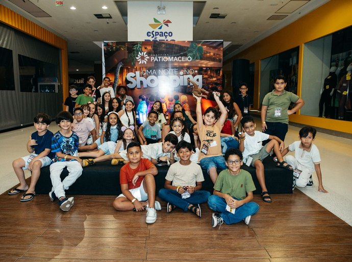 Shopping de Maceió realiza passeio noturno inspirado em 'Uma Noite no Museu'