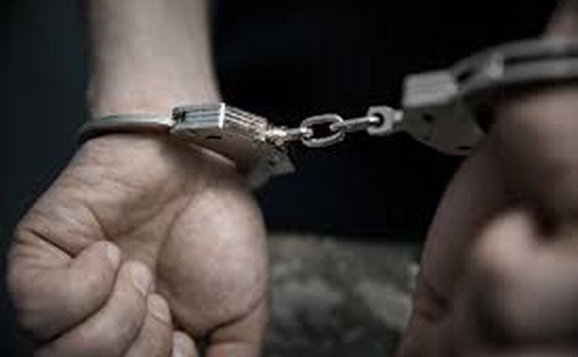 Foragido da Justiça por feminicídio é preso em Taquarana