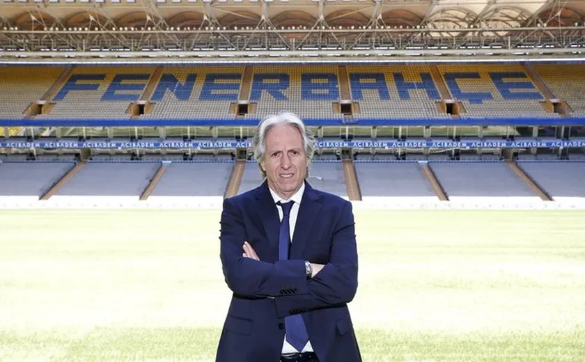Fenerbahçe anuncia a contratação de Jorge Jesus como novo técnico