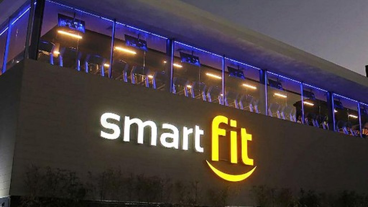 Smart Fit estreia na Bolsa e arrecada R$ 2,3 bilhões