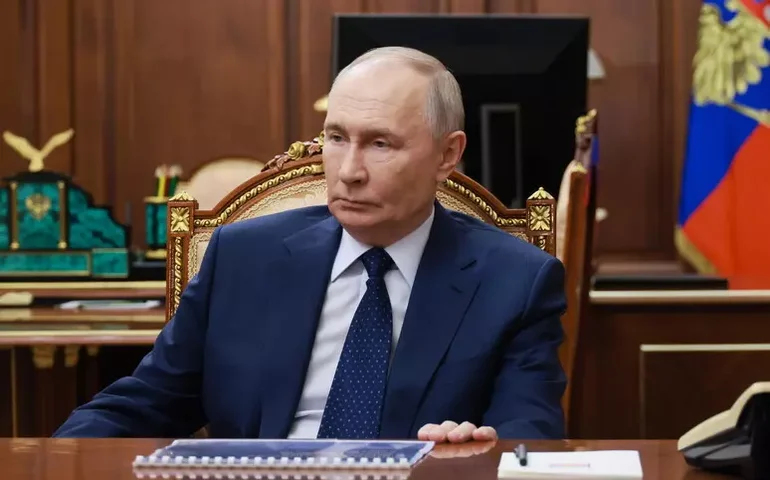 Putin se dispõe a mediar tensão no Irã em ligações com Netanyahu e Pezeshkian