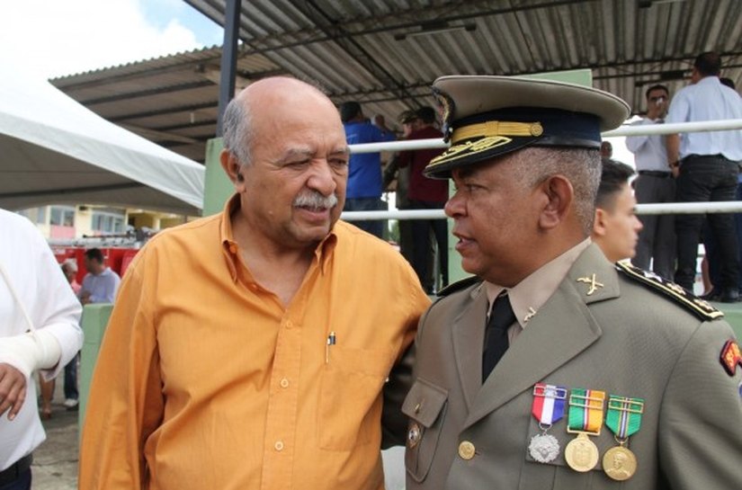 Secretário José Lopes prestigia transmissão de cargo no 3º BPM