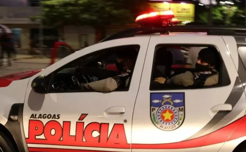 Homem ameaça a mãe com faca e destrói móveis em caso de violência doméstica em Arapiraca