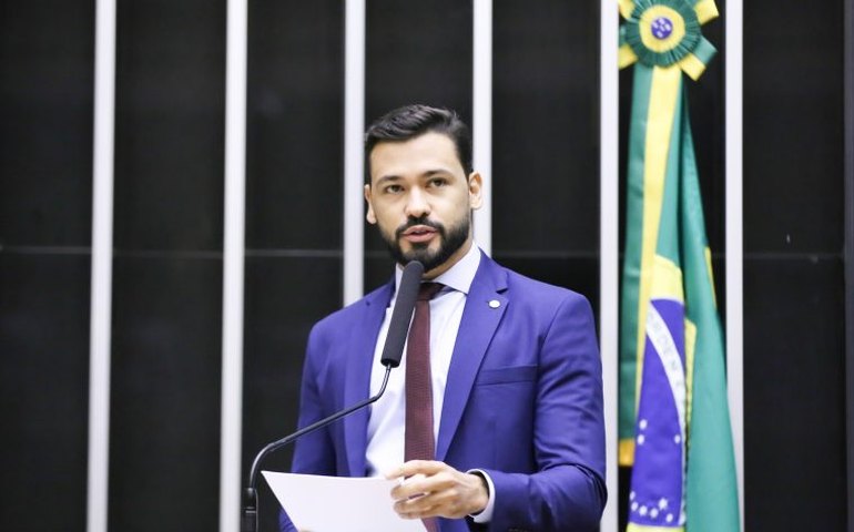 Projeto prevê regras para exame da produção agrícola após enchentes