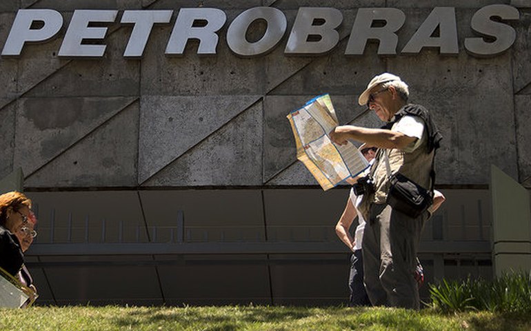 Petrobras registra lucro de R$ 316 milhões no segundo trimestre