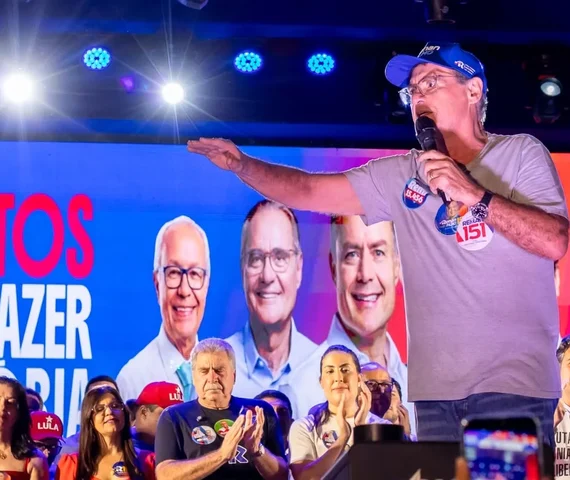 “Vamos juntos à vitória', diz Renan Calheiros sobre pesquisa da Falpe