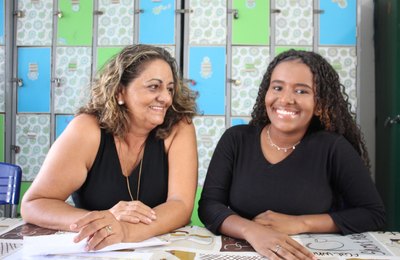 Educação muda vida de ex-aluna com projeto realizado na Escola Municipal Antídio Vieira