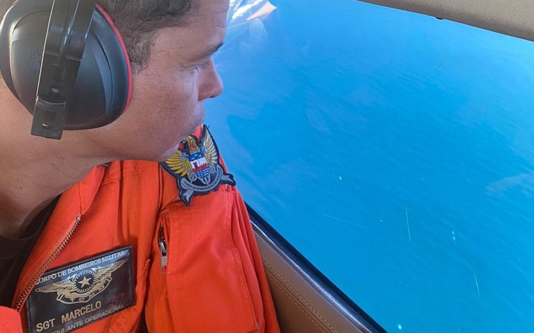 Comando de Aviação faz buscas por pescador que desapareceu no litoral alagoano