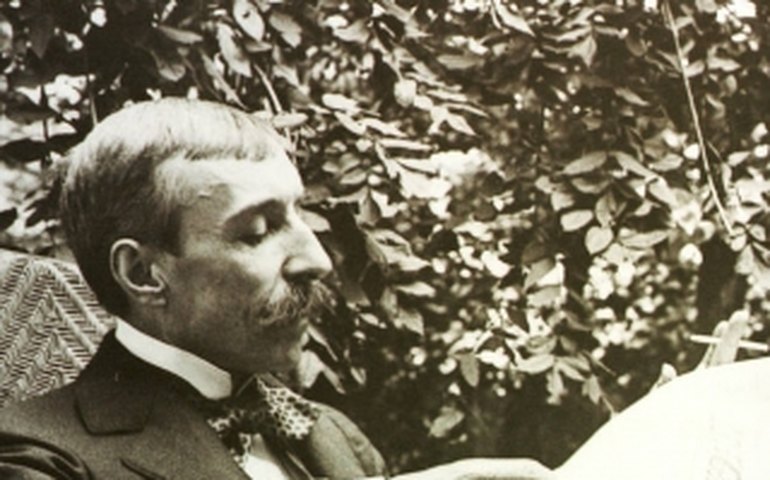 Eça de Queiroz, 175 anos: uma leitura para além da escola