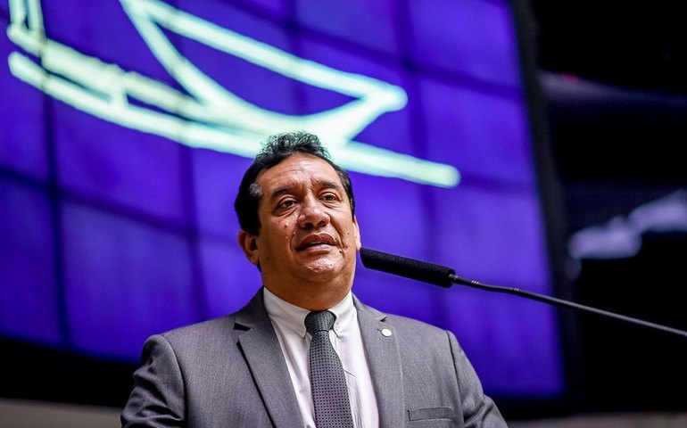 Severino Pessoa defende que SINE reserve 10% das vagas para mulheres em situação de violência