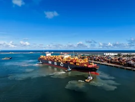 Marinha homologa novas profundidades e Suape avança na capacidade de receber gigantes dos mares