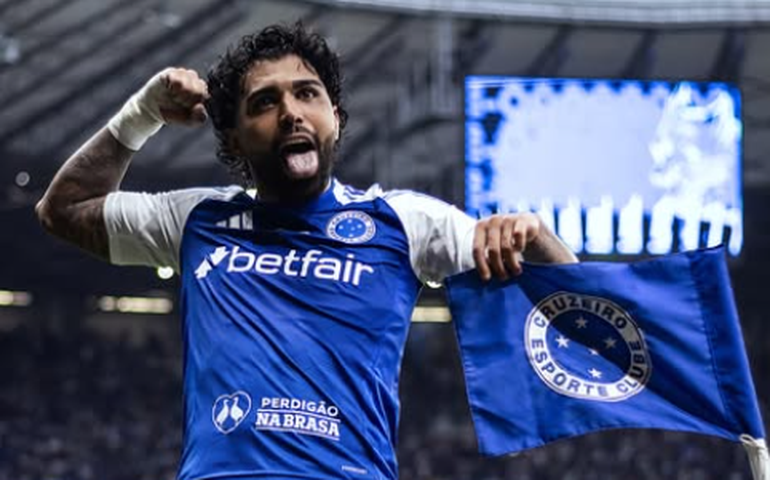 Gabigol marca duas vezes, Cruzeiro goleia o Juventude e mantém a liderança no Brasileirão