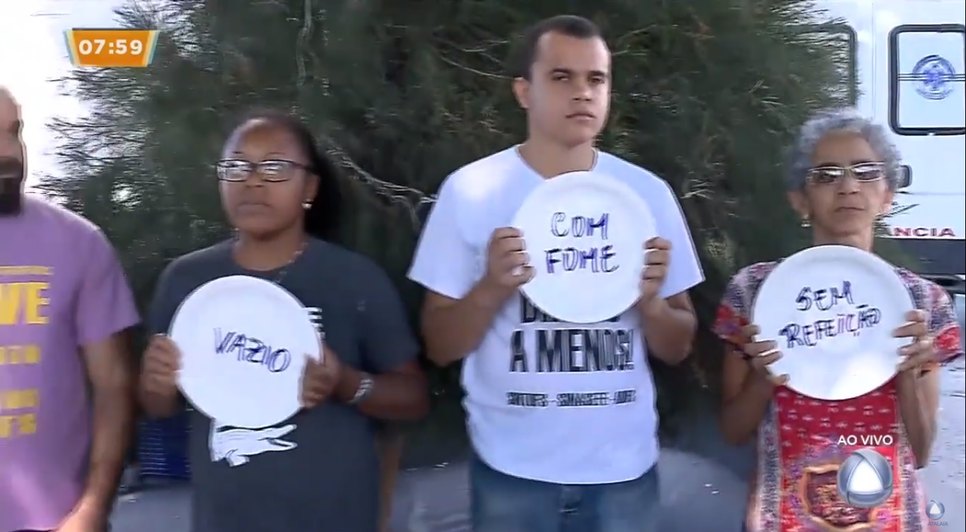 PROTESTO NO HU