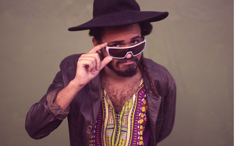 Chico Brown é destaque no line-up do festival Black2Black