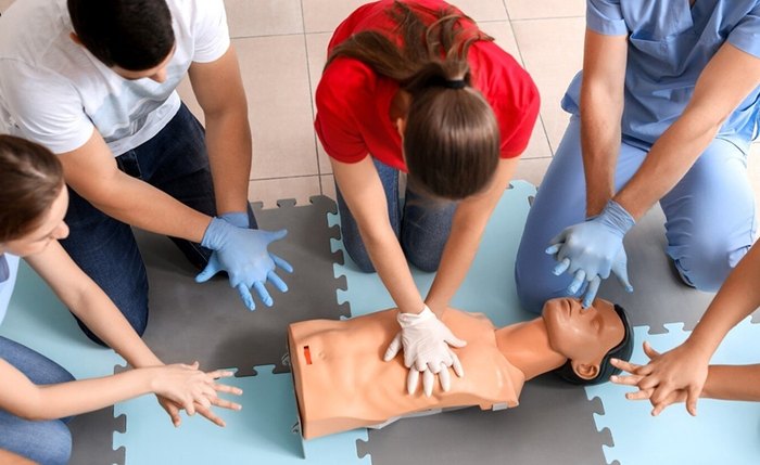 Treinamento de primeiros socorros
