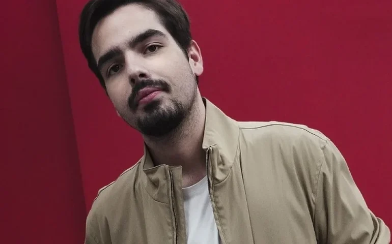 João Silva conta conselho que recebeu de Faustão para lidar com a fama